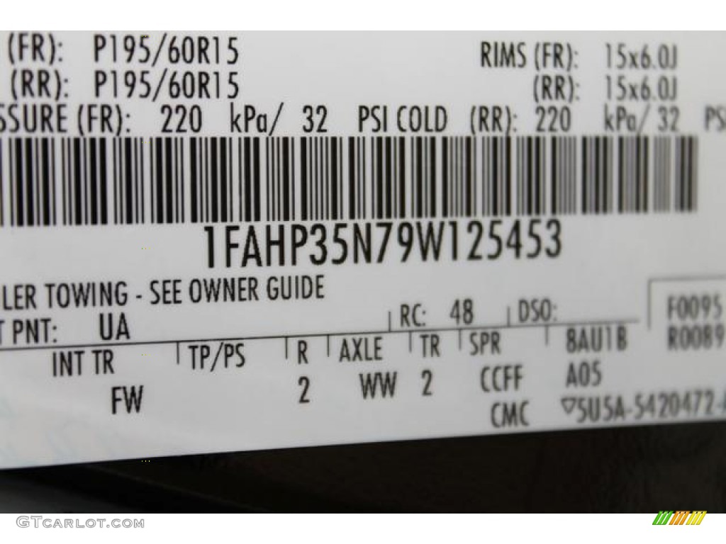 2009 Focus SE Sedan - Ebony Black / Charcoal Black photo #45