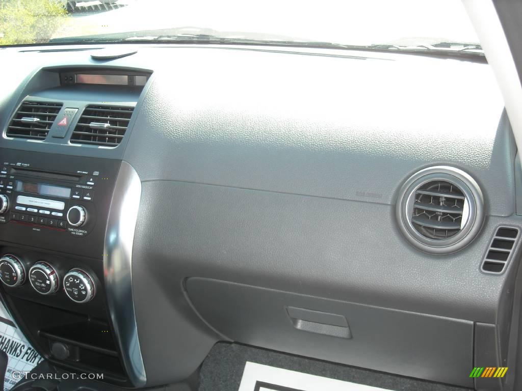 2007 SX4 Sport AWD - Silky Silver Metallic / Black photo #14