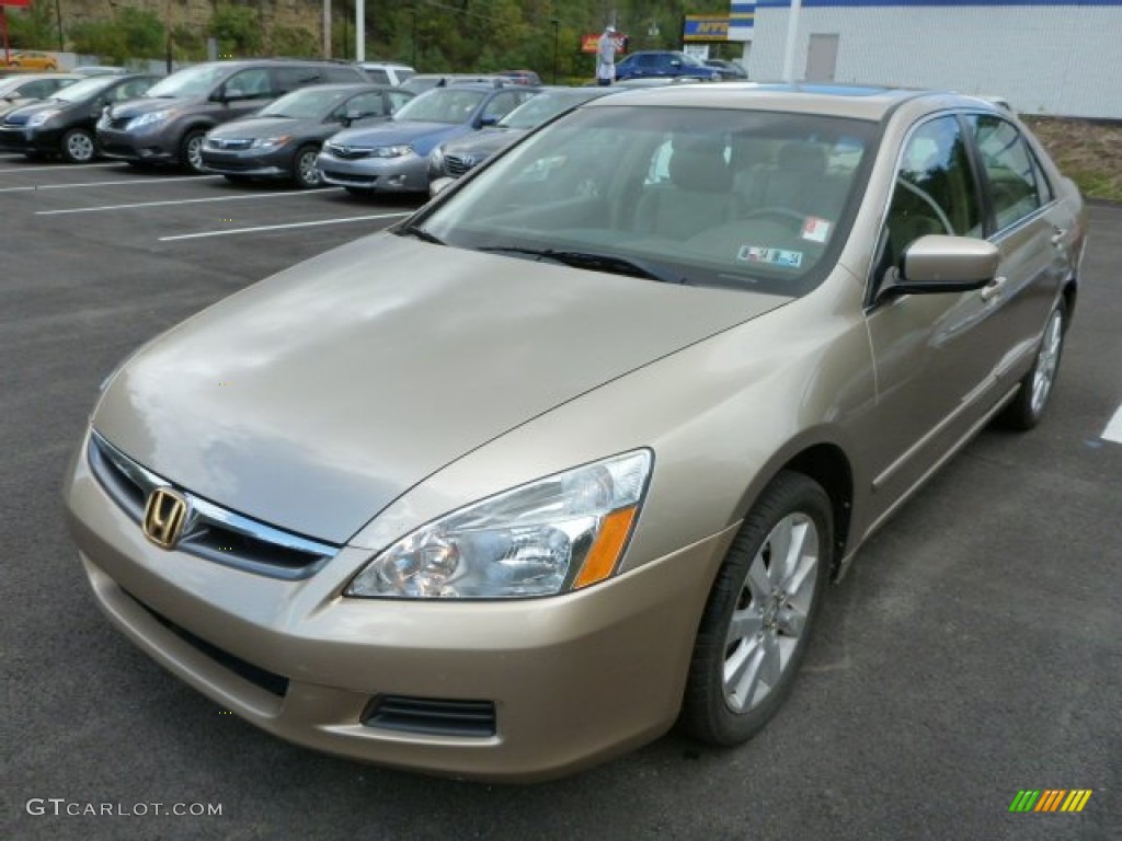 2006 Accord EX-L V6 Sedan - Desert Mist Metallic / Ivory photo #7