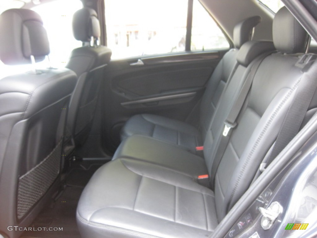 2010 ML 350 - Steel Grey Metallic / Black photo #17