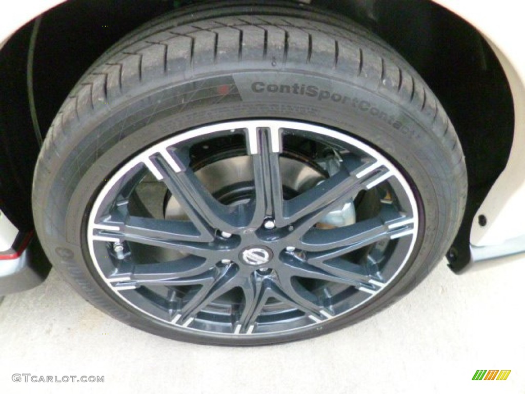 2013 Nissan Juke NISMO AWD Wheel Photos