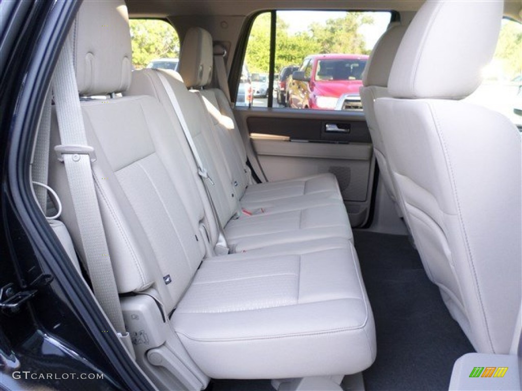 2014 Ford Expedition XLT Rear Seat Photo #85753704