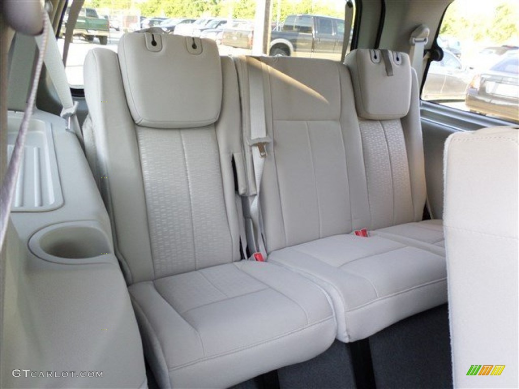 2014 Ford Expedition XLT Rear Seat Photo #85753722