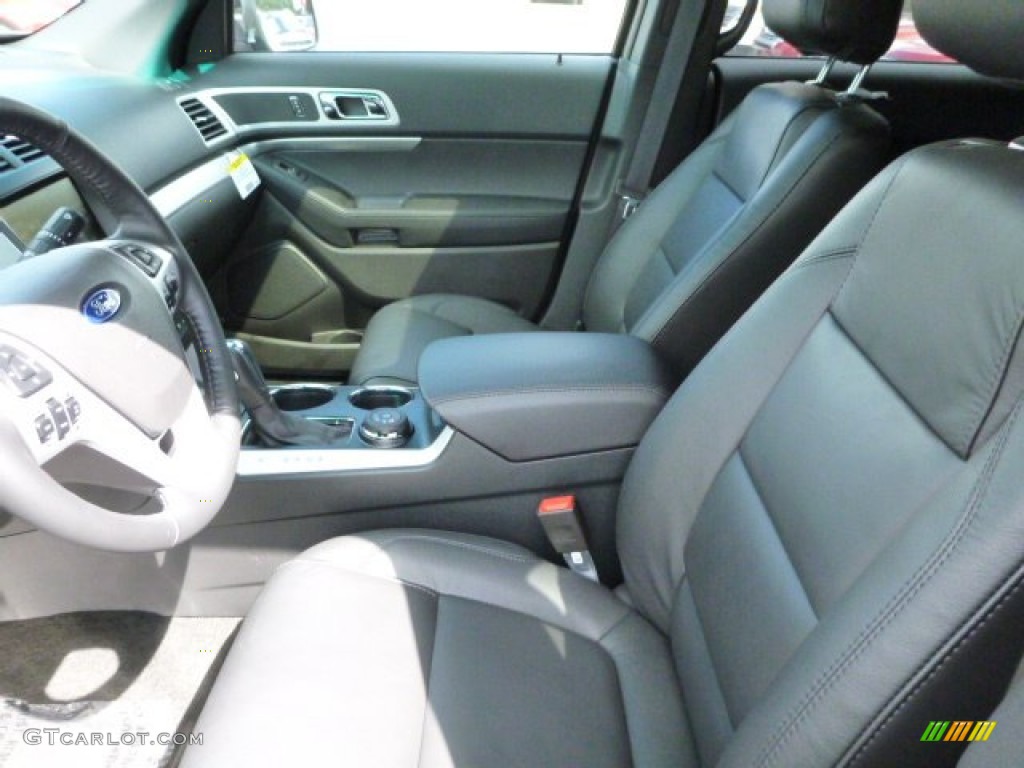 Charcoal Black Interior 2014 Ford Explorer XLT 4WD Photo #85753860