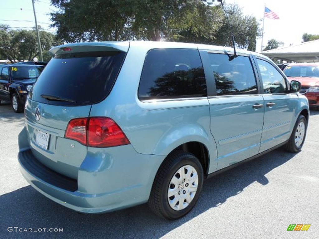 2009 Routan S - Antigua Blue Metallic / Aero Grey photo #10