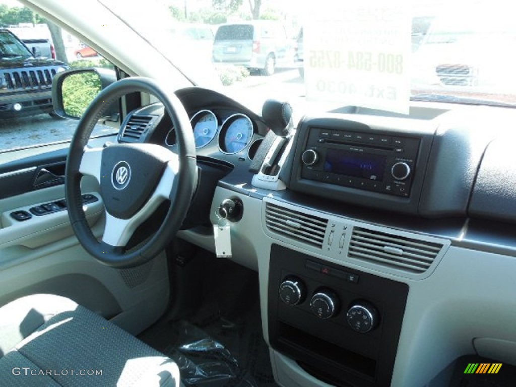 2009 Routan S - Antigua Blue Metallic / Aero Grey photo #13