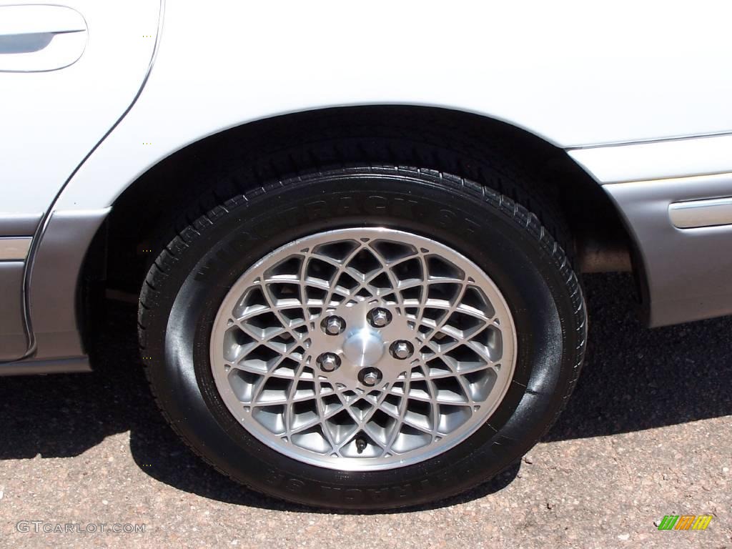 1995 Concorde Sedan - Bright White / Gray photo #21