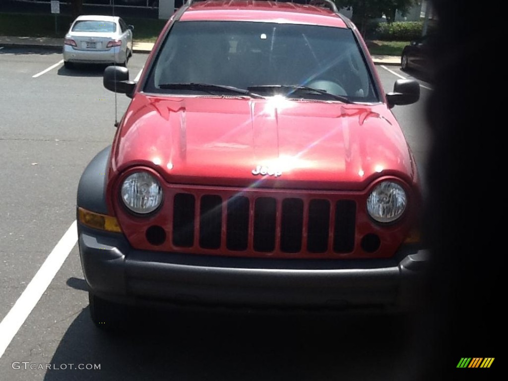 2006 Liberty Sport 4x4 - Inferno Red Pearl / Khaki photo #1