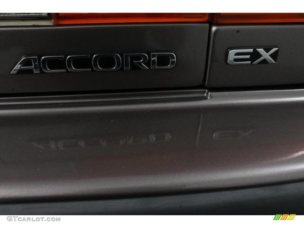 1993 Accord EX Sedan - Rosewood Brown Metallic / Burgundy photo #17