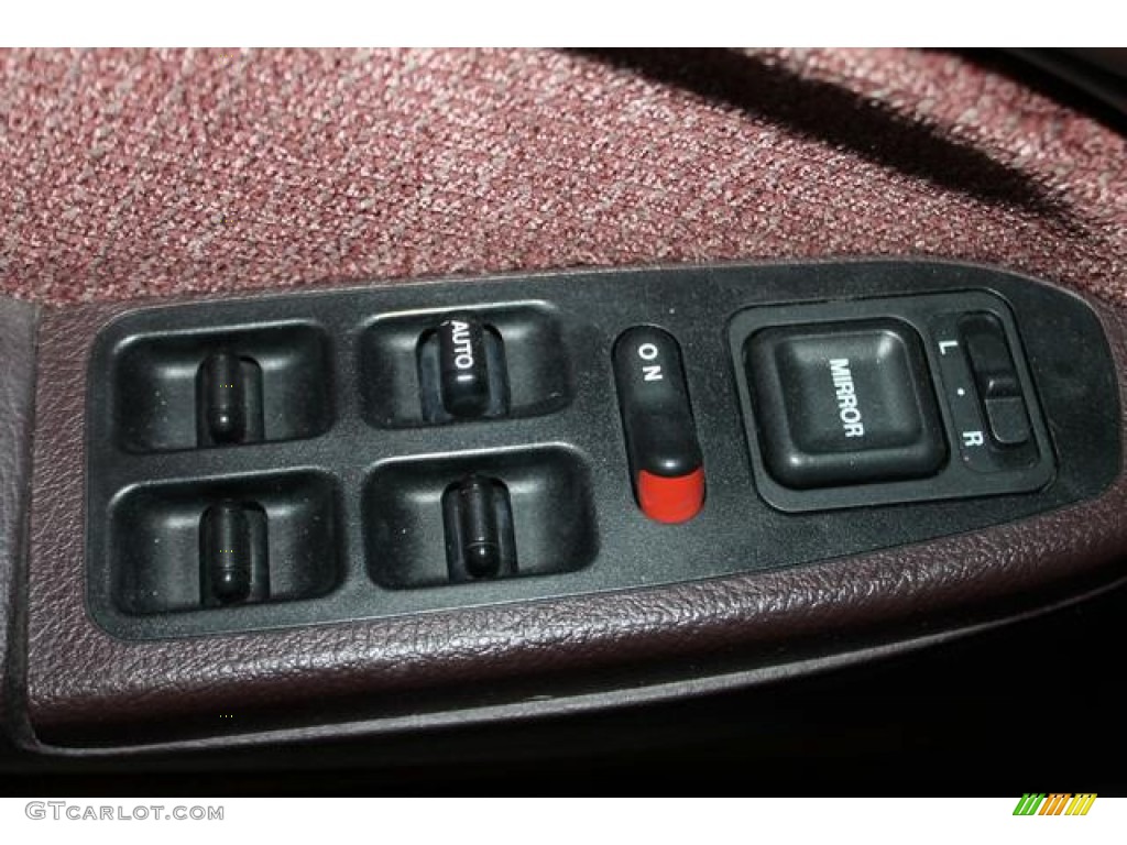 1993 Honda Accord EX Sedan Controls Photo #85760160