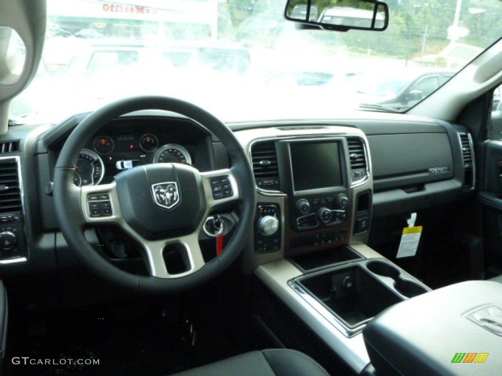 2014 1500 Laramie Quad Cab 4x4 - Bright White / Black photo #12