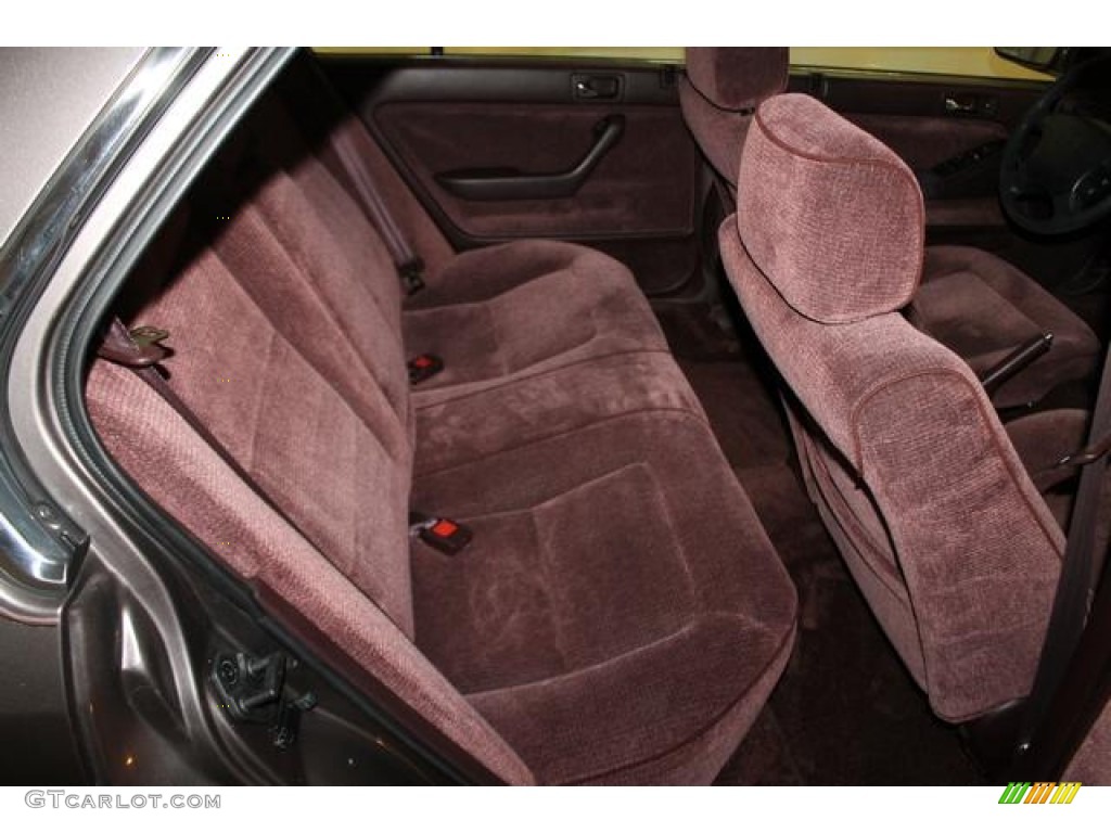 1993 Honda Accord EX Sedan Rear Seat Photo #85760673
