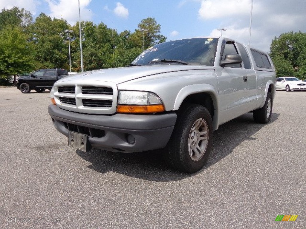 2003 Dakota SXT Club Cab - Bright Silver Metallic / Dark Slate Gray photo #1