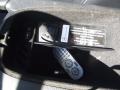 Black - GL 450 4Matic Photo No. 43