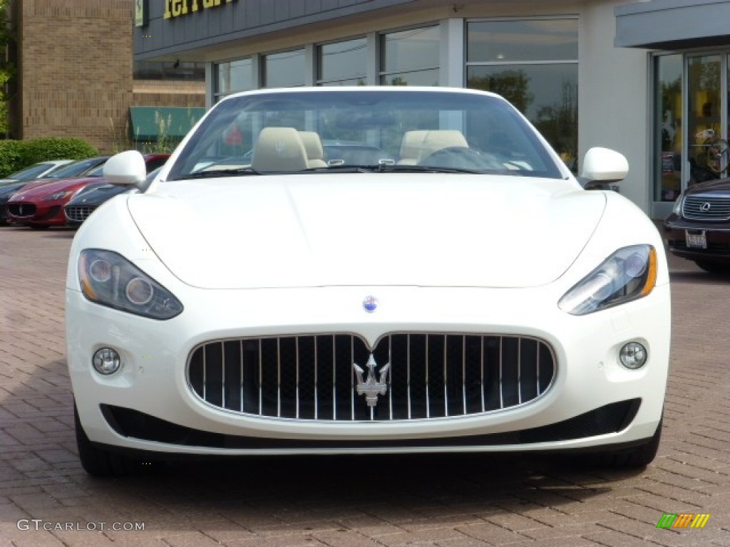 Bianco Eldorado (White) 2012 Maserati GranTurismo Convertible GranCabrio Exterior Photo #85765266