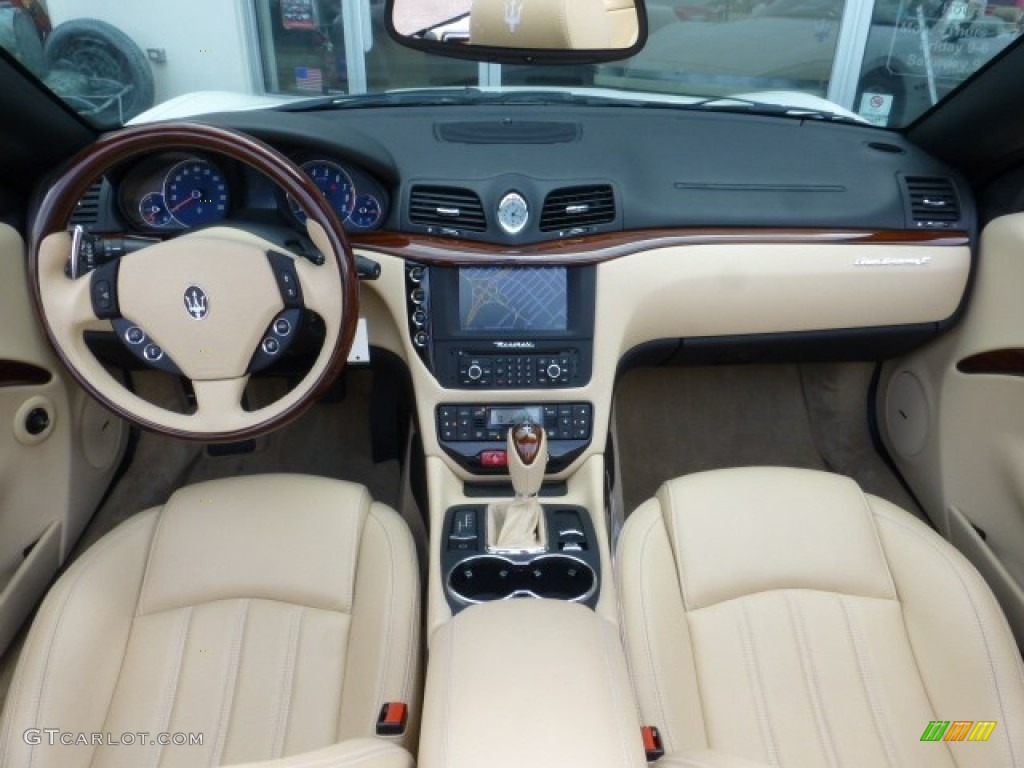 2012 Maserati GranTurismo Convertible GranCabrio Sabbia Dashboard Photo #85765302