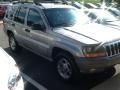 Silverstone Metallic - Grand Cherokee Laredo 4x4 Photo No. 2