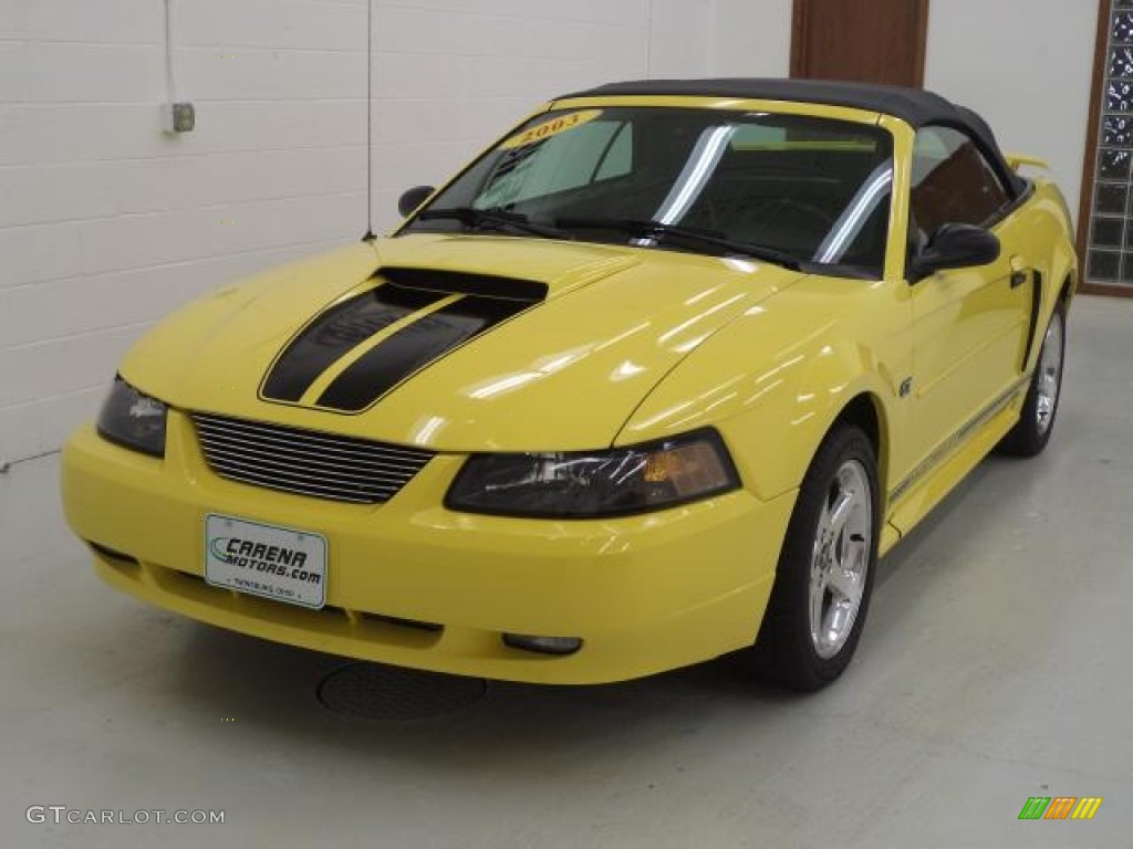 2003 Mustang GT Convertible - Zinc Yellow / Dark Charcoal photo #14