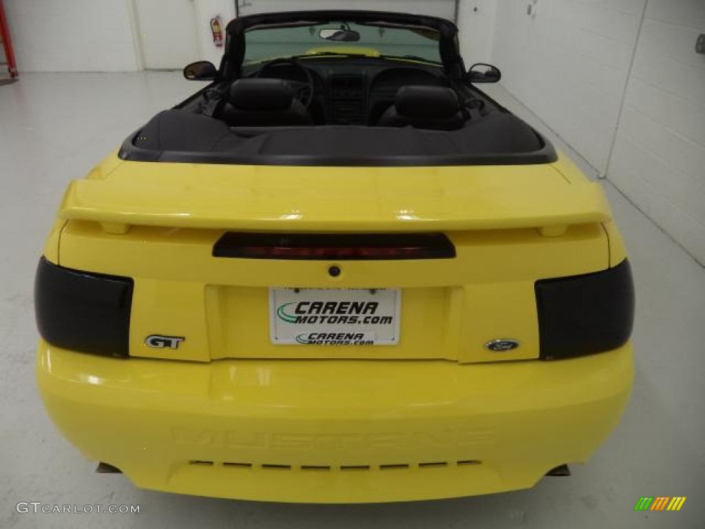 2003 Mustang GT Convertible - Zinc Yellow / Dark Charcoal photo #16