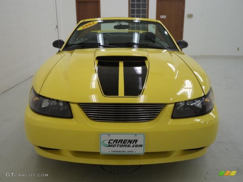 2003 Mustang GT Convertible - Zinc Yellow / Dark Charcoal photo #18