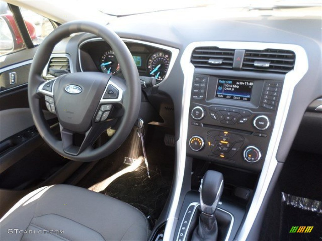 2014 Fusion S - Ruby Red / Earth Gray photo #13
