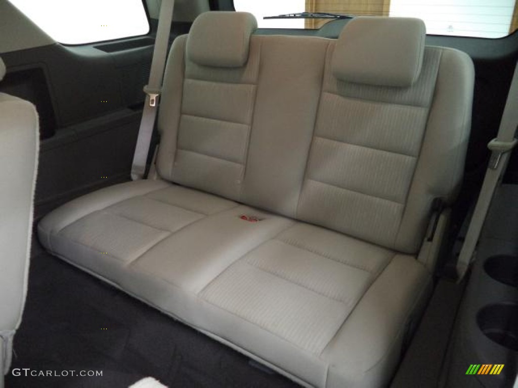 2008 Taurus X SEL - Light Ice Blue Metallic / Medium Light Stone photo #26