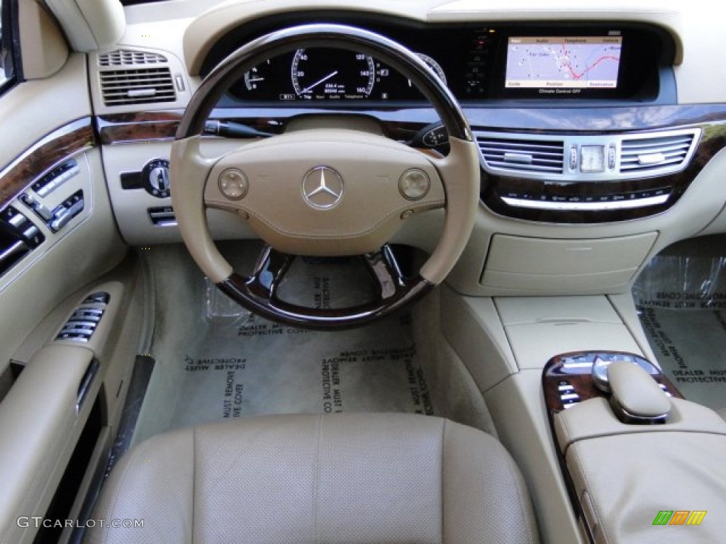 2007 Mercedes-Benz S 550 Sedan Cashmere/Savanna Dashboard Photo #85772506