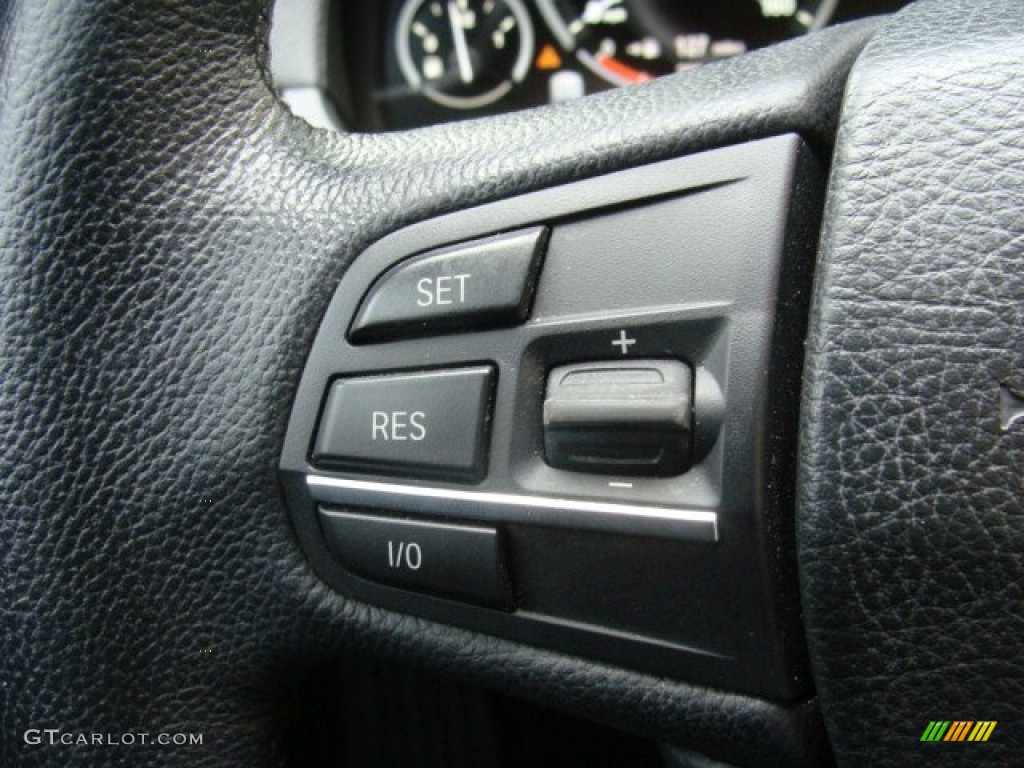 2011 BMW 7 Series 750Li xDrive Sedan Controls Photo #85780987