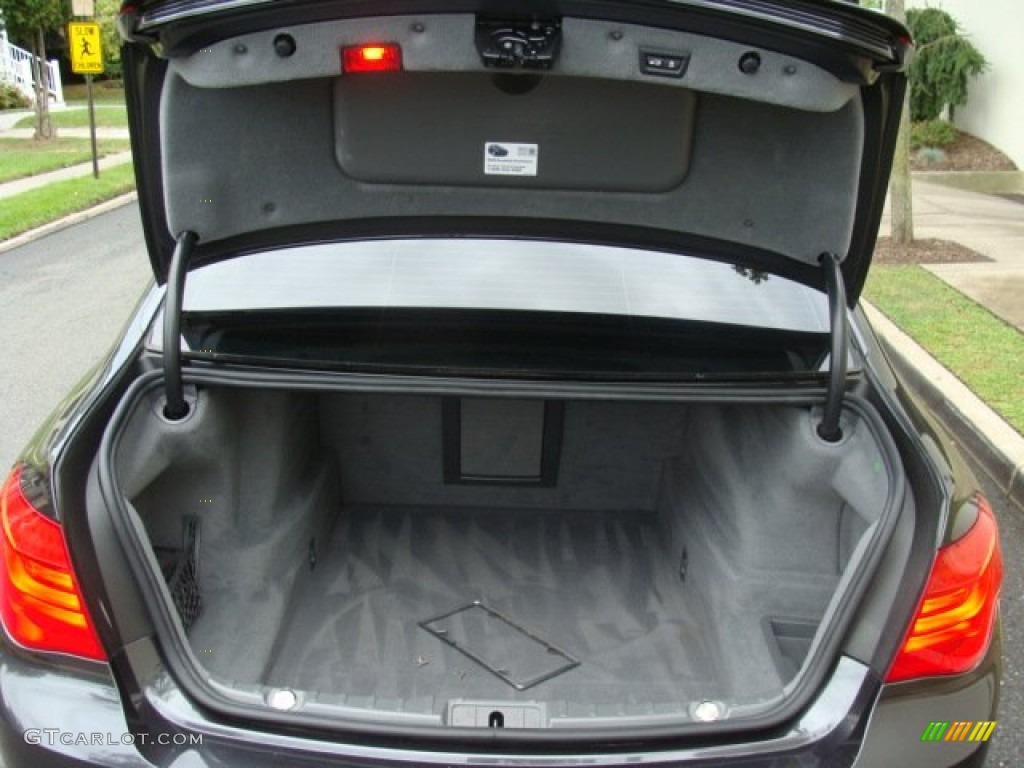 2011 BMW 7 Series 750Li xDrive Sedan Trunk Photo #85781209