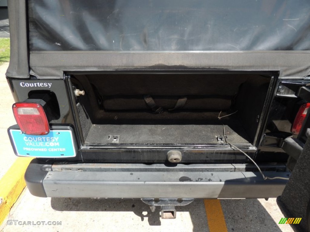 2004 Wrangler Sport 4x4 - Black / Dark Slate Gray photo #4