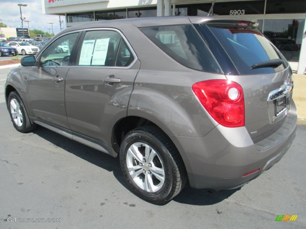 2010 Equinox LS AWD - Mocha Steel Metallic / Jet Black/Light Titanium photo #12