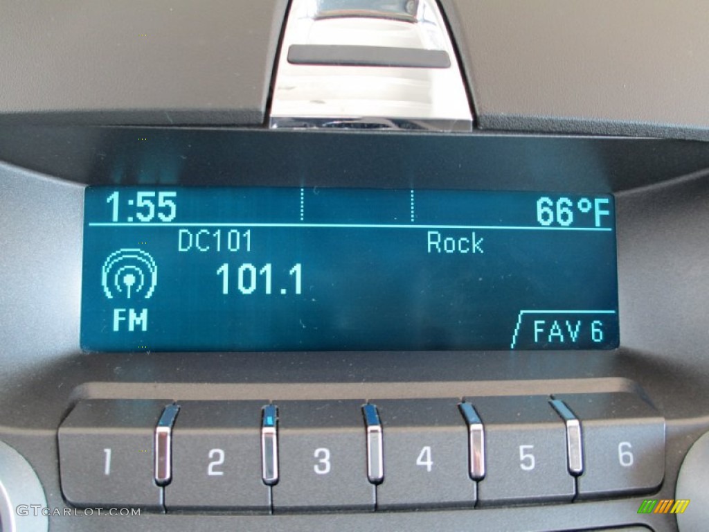 2010 Equinox LS AWD - Mocha Steel Metallic / Jet Black/Light Titanium photo #30