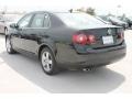 Black - Jetta SE Sedan Photo No. 7