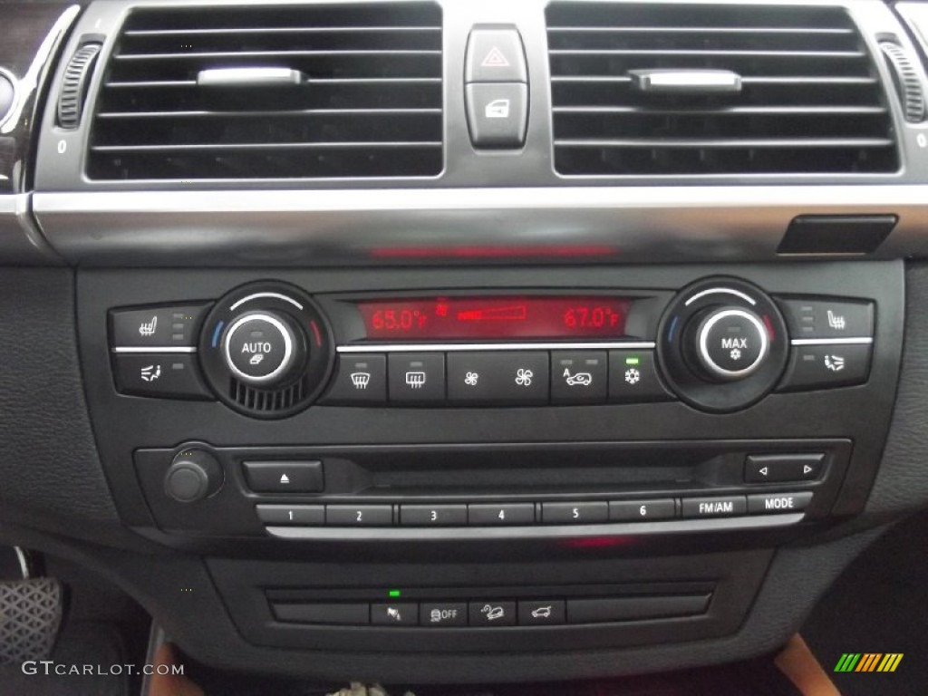 2011 BMW X6 xDrive50i Controls Photo #85789342