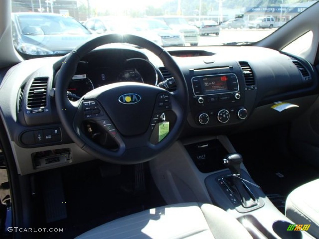 2014 Kia Sorento LX AWD Gray Dashboard Photo #85789533