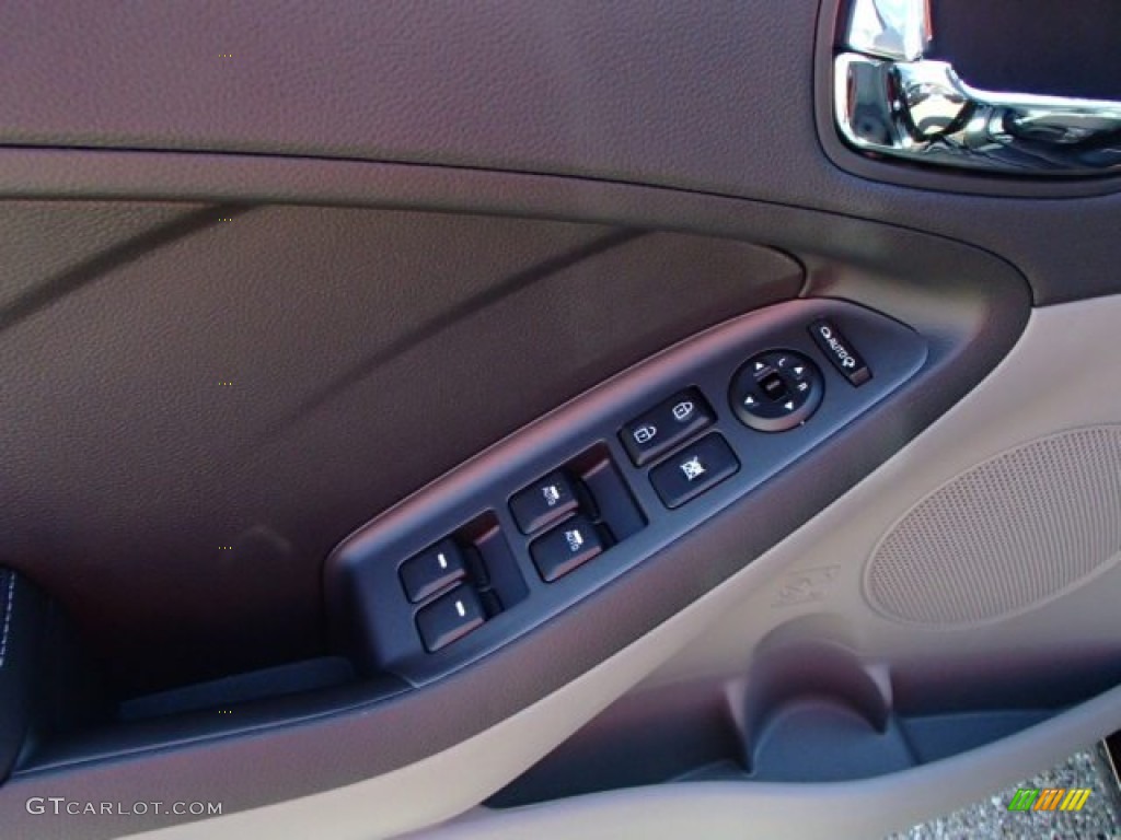 2014 Kia Sorento LX AWD Controls Photo #85789555