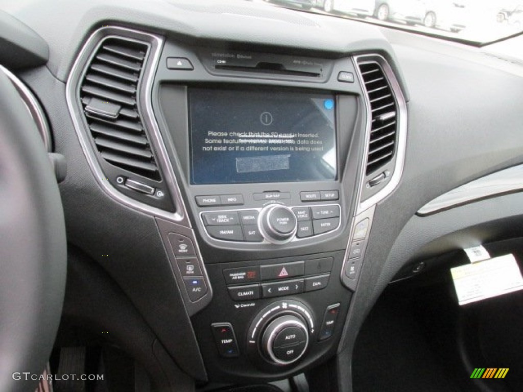 2013 Hyundai Santa Fe GLS AWD Controls Photo #85791959