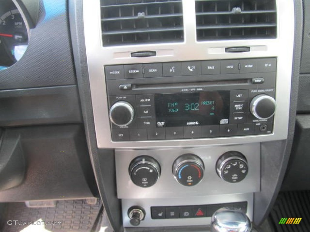 2007 Nitro R/T 4x4 - Sunburst Orange Pearl / Dark Slate Gray photo #14
