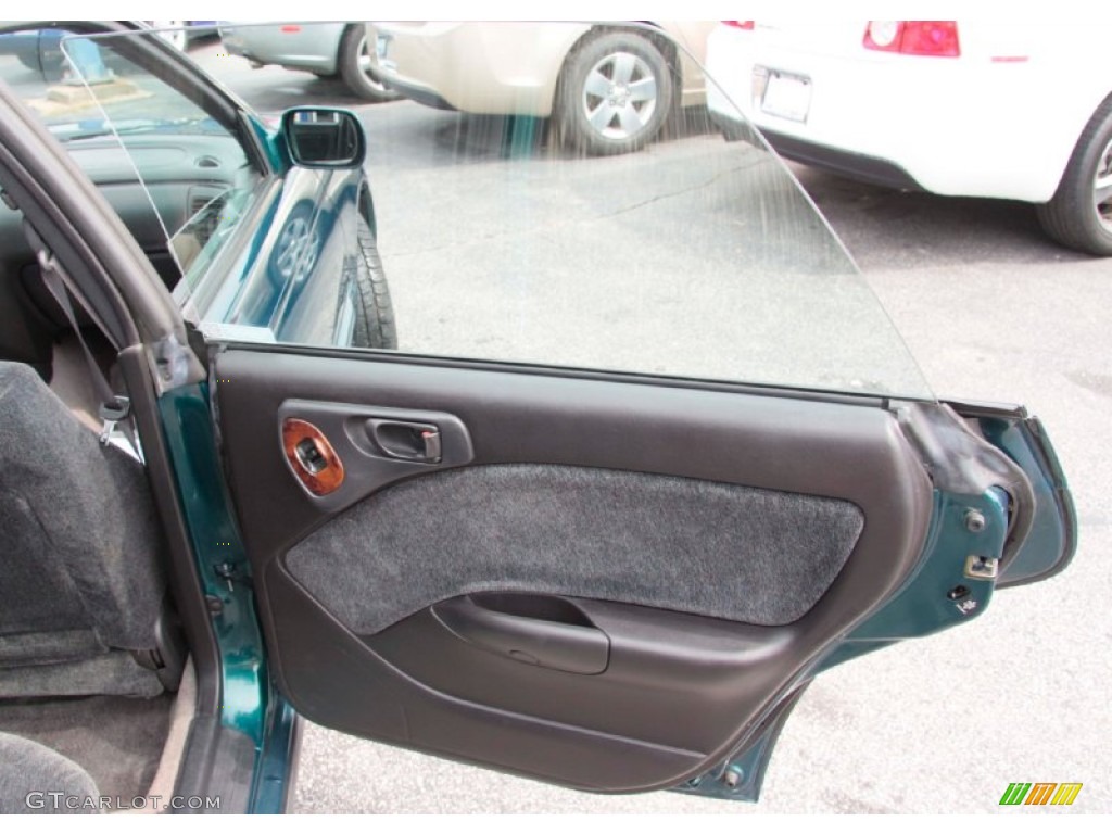 1999 Legacy GT Sedan - Spruce Green Pearl / Gray photo #17