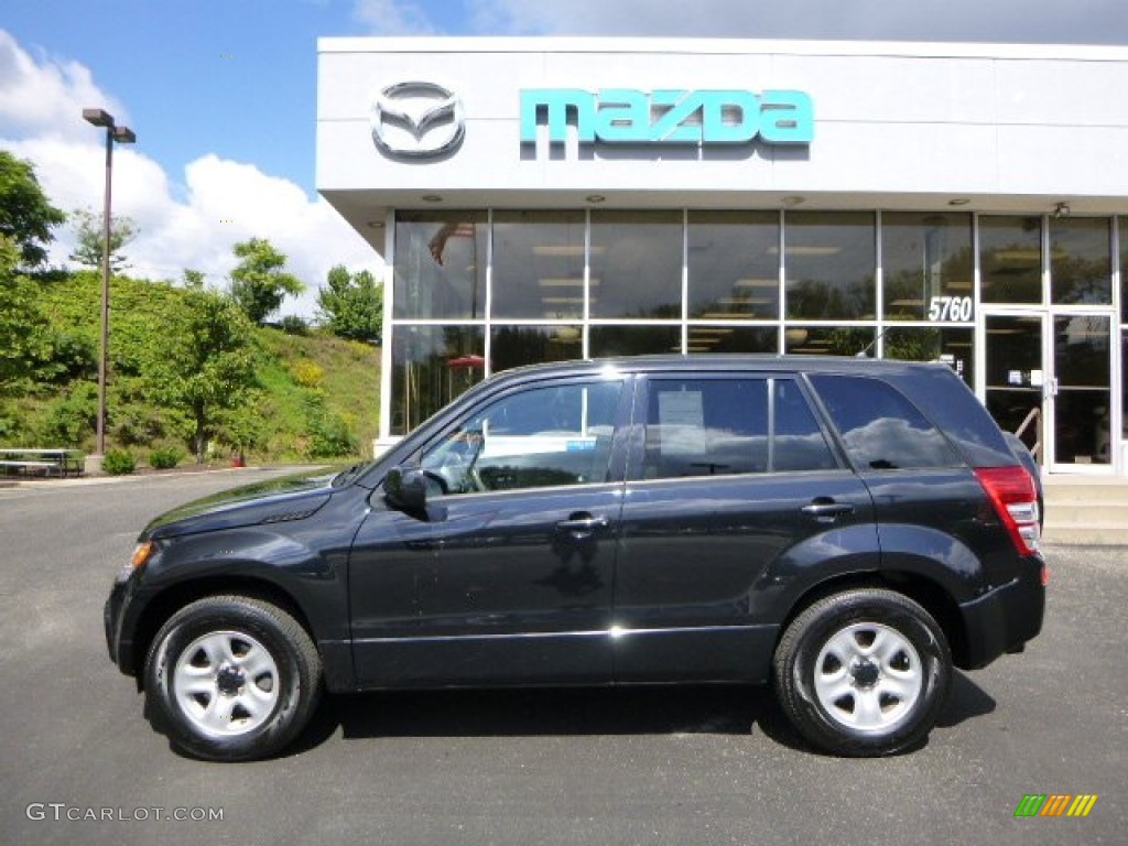 2011 Grand Vitara Premium 4x4 - Black Pearl / Beige photo #1