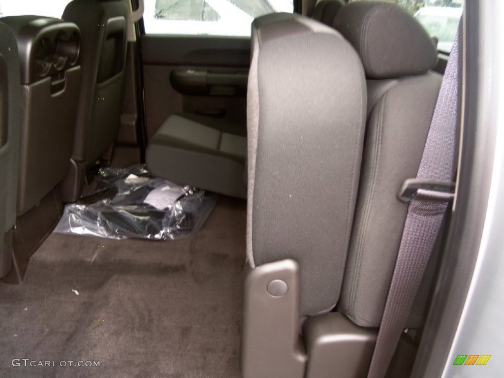2014 Chevrolet Silverado 3500HD LT Crew Cab 4x4 Rear Seat Photo #85798993