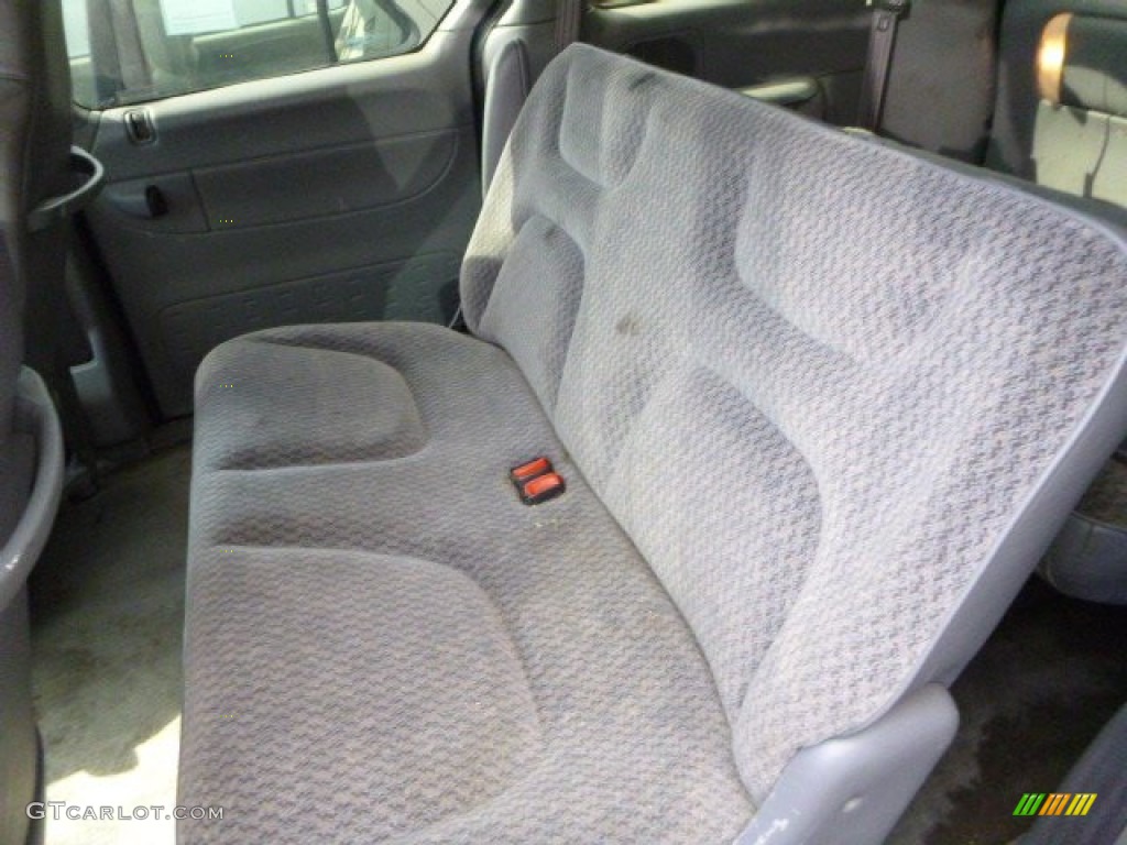 2000 Chrysler Voyager Standard Voyager Model Rear Seat Photos