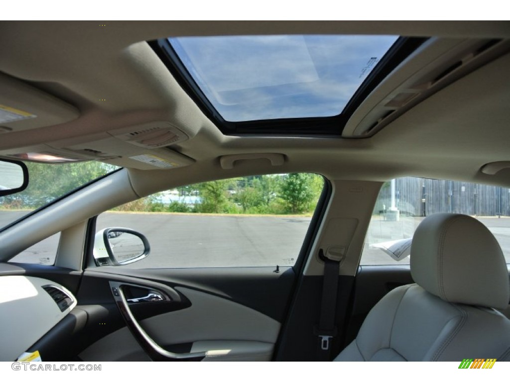 2014 Buick Verano Leather Sunroof Photo #85802365