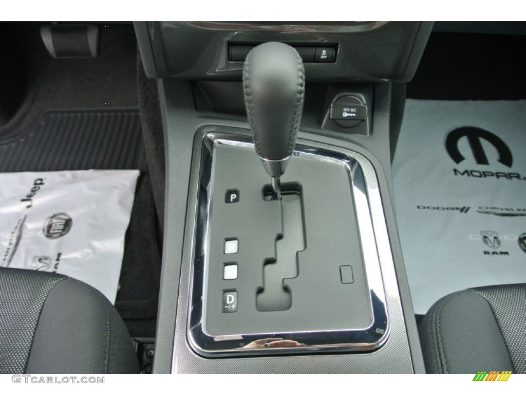 2014 Challenger SXT - Black / Dark Slate Gray photo #13