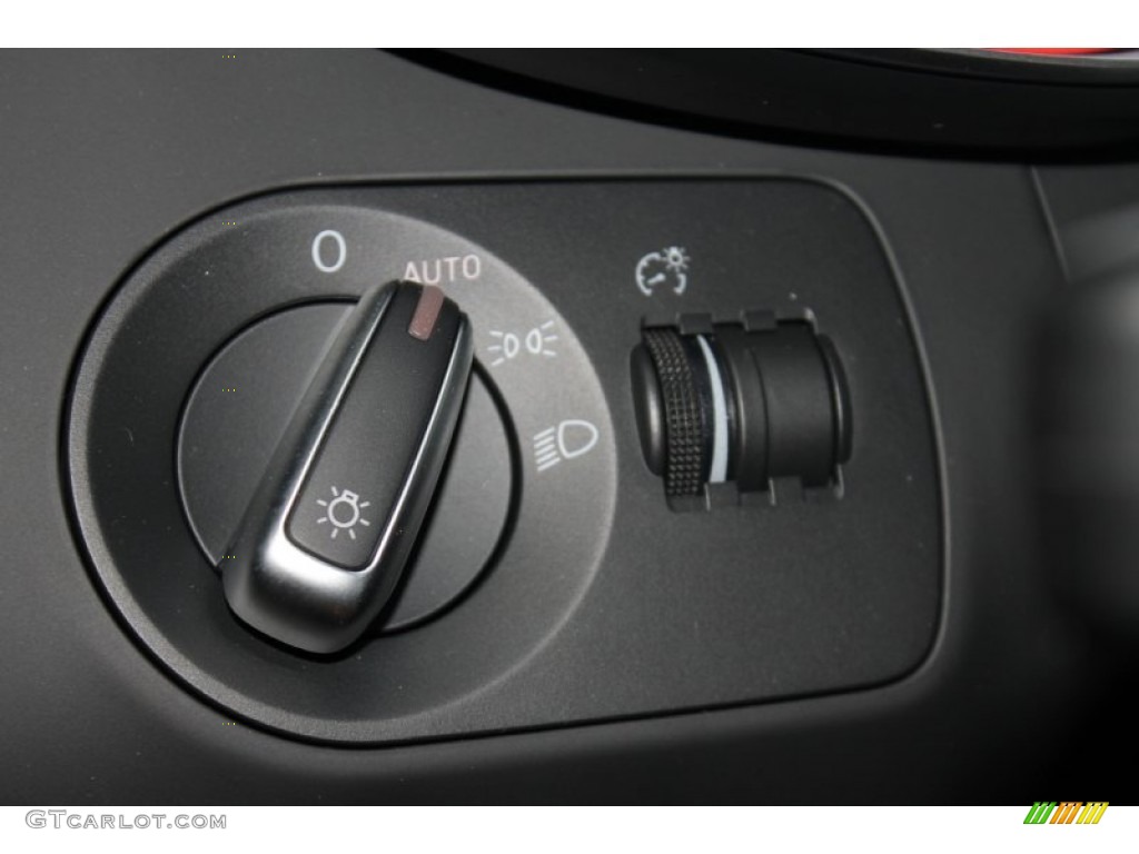 2012 Audi R8 5.2 FSI quattro Controls Photo #85812103
