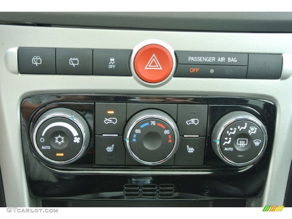 2013 Chevrolet Captiva Sport LTZ Controls Photo #85812153