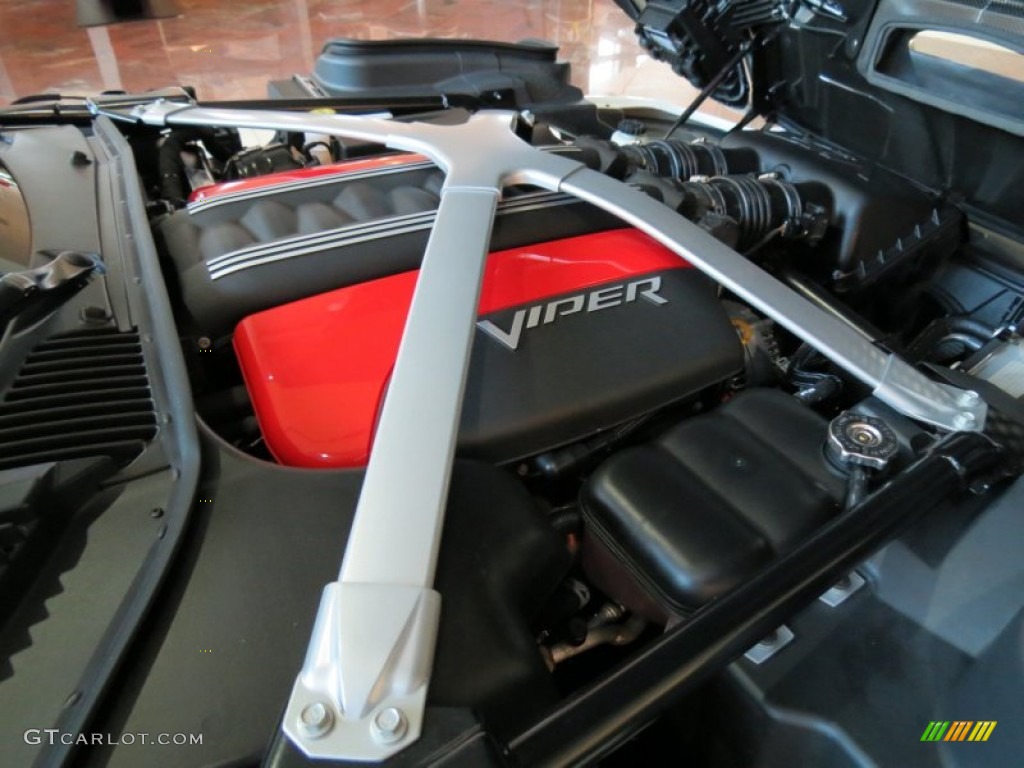 2014 Dodge SRT Viper Coupe 8.4 Liter SRT OHV 20-Valve VVT V10 Engine Photo #85815232
