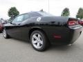 Black - Challenger SXT Photo No. 2