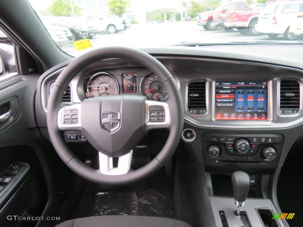 2014 Dodge Charger R/T Black Dashboard Photo #85816570