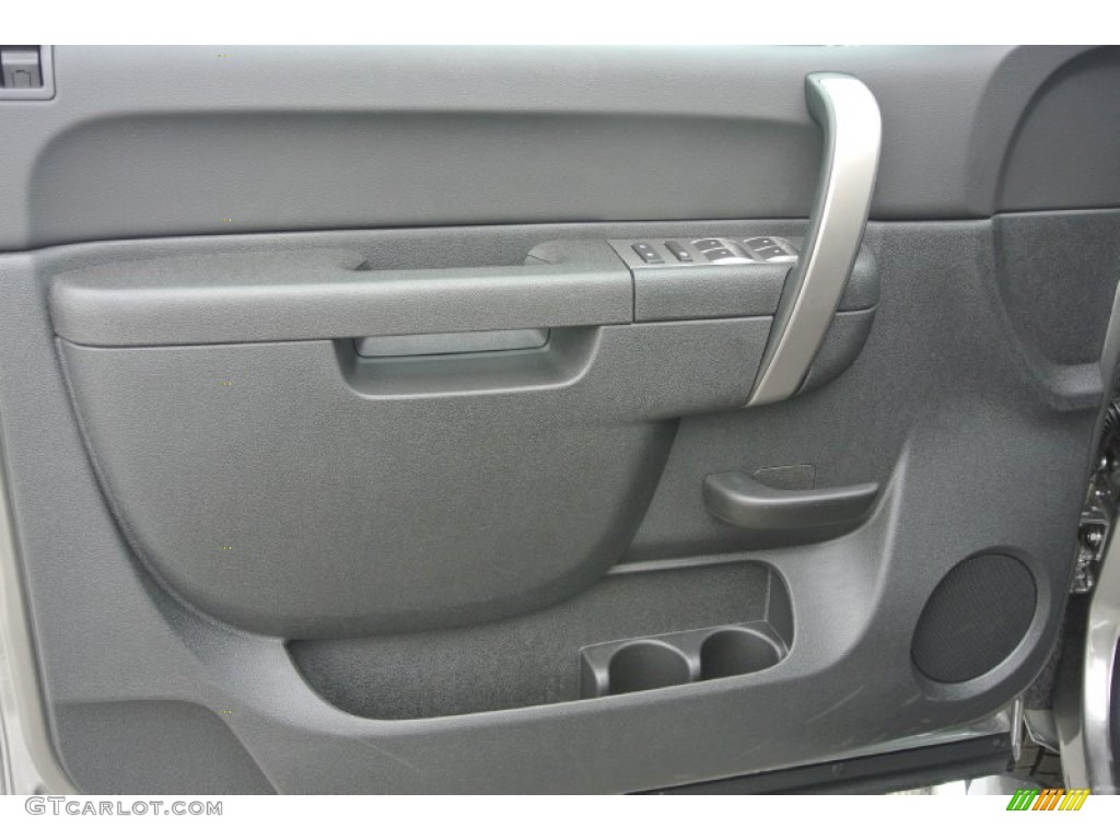 2014 Chevrolet Silverado 3500HD LT Crew Cab Dual Rear Wheel 4x4 Ebony Door Panel Photo #85816894